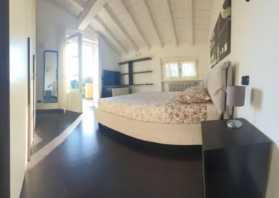 La Casa Di Elena Versilia - Two Apartments Marina di Pietrasanta